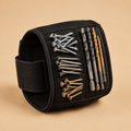 Magnetic wristband holding screws and drill bits